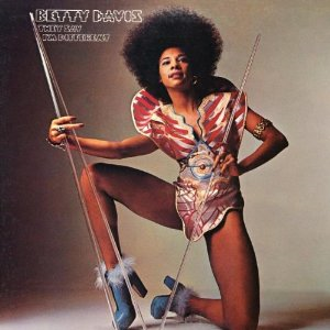 BETTY DAVIS - THEY SAY I'M DIFFERENT
