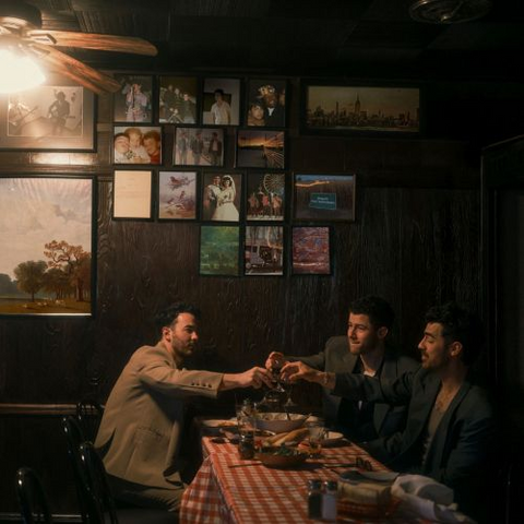 JONAS BROTHERS - GREETINGS FROM YOUR HOMETOWN (2025)