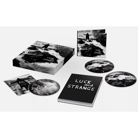 DAVID GILMOUR - LUCK AND STRANGE - DELUXE (2CD + BLU-RAY | 2024)